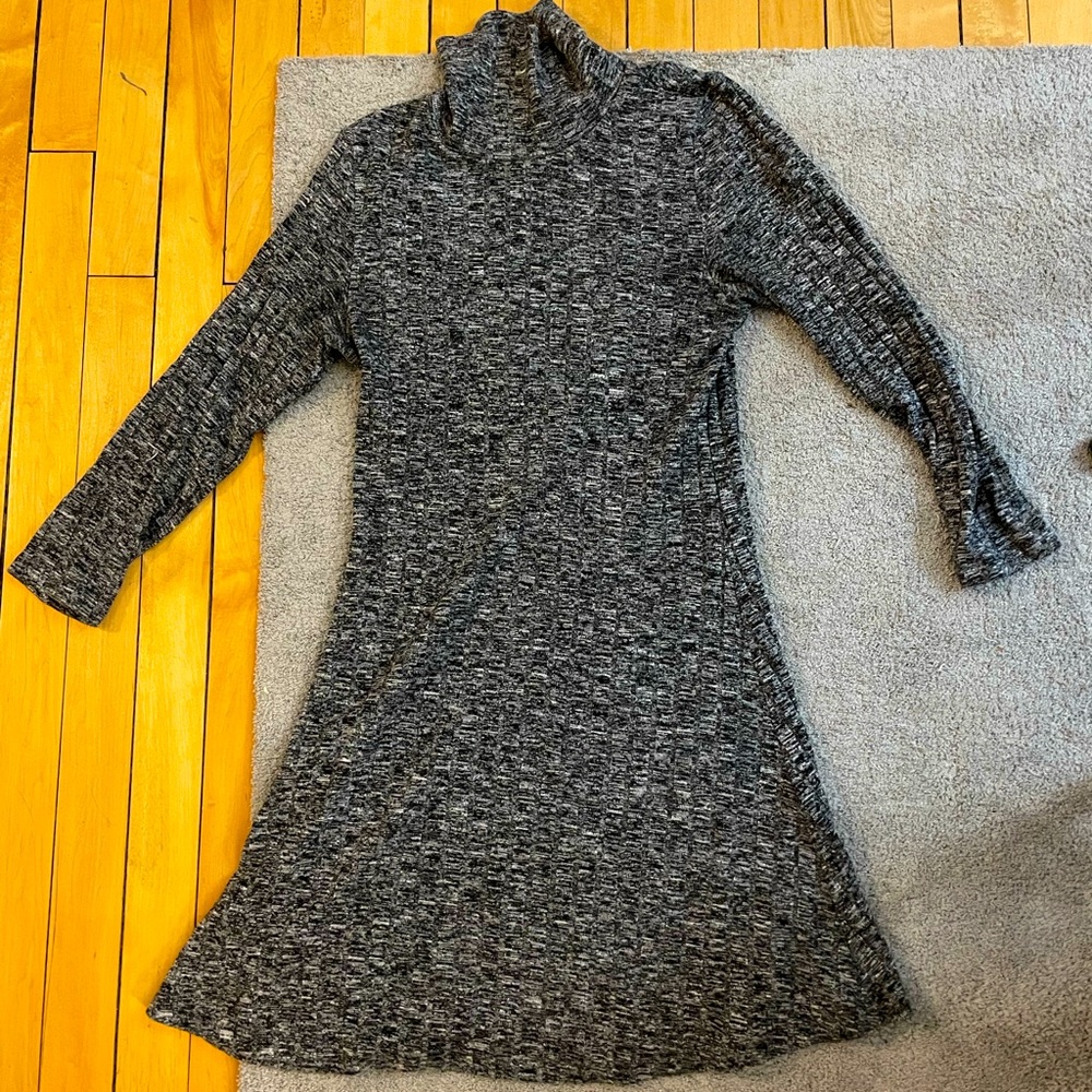 American Eagle back cutout sweater minidress